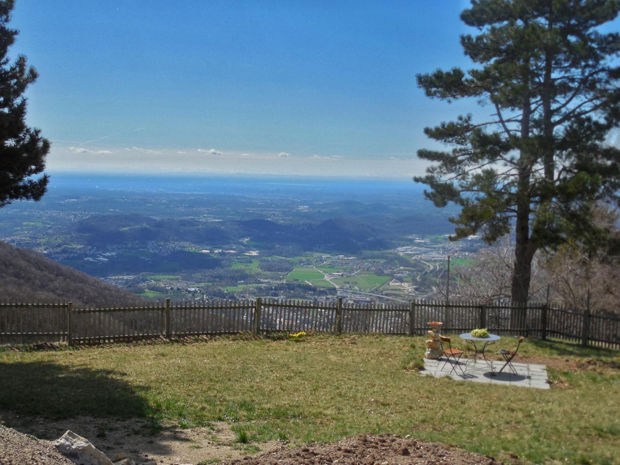 Apartment On Monte Generoso